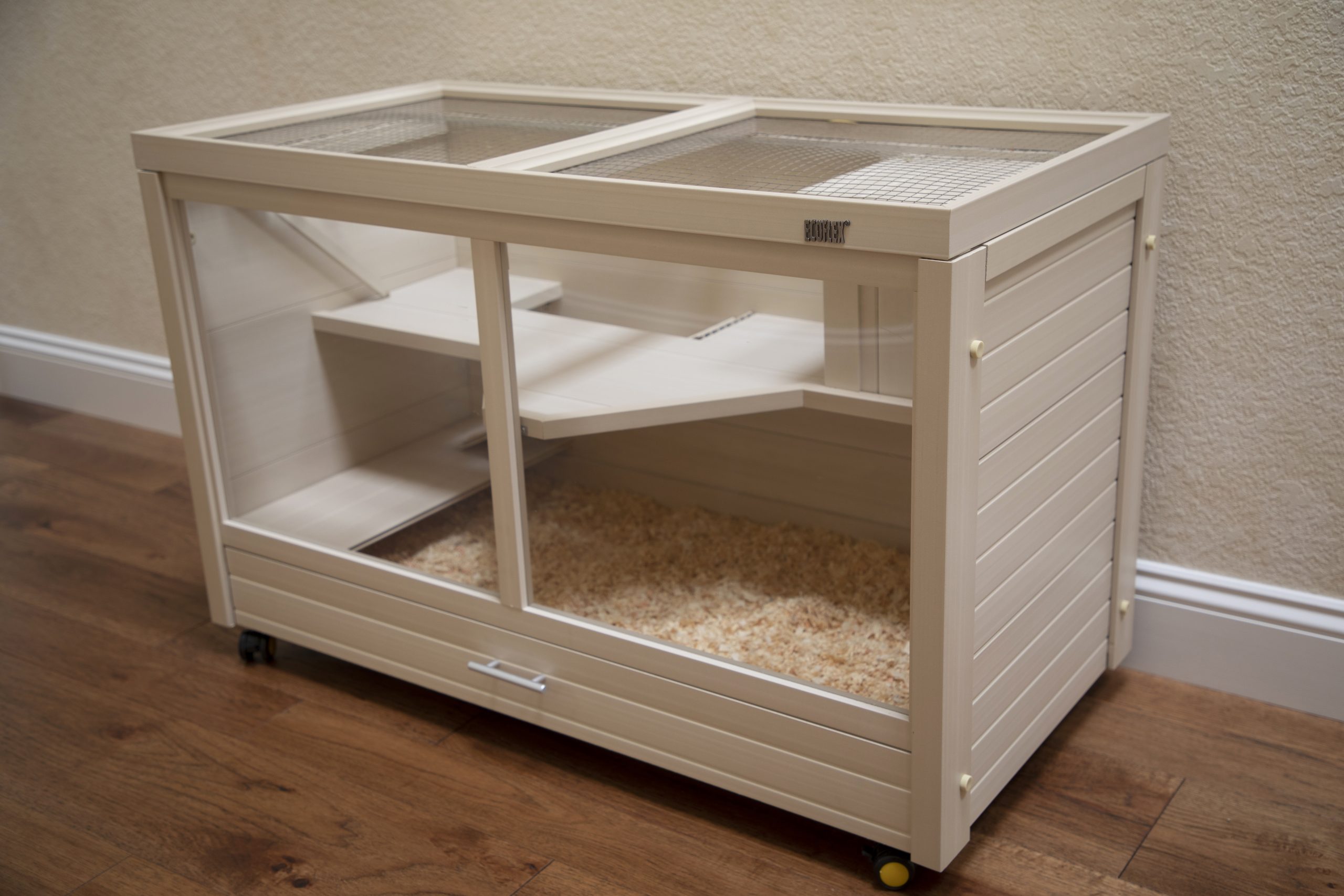 Park Avenue Small Animal Hutch Park Avenue Small Animal Hutch